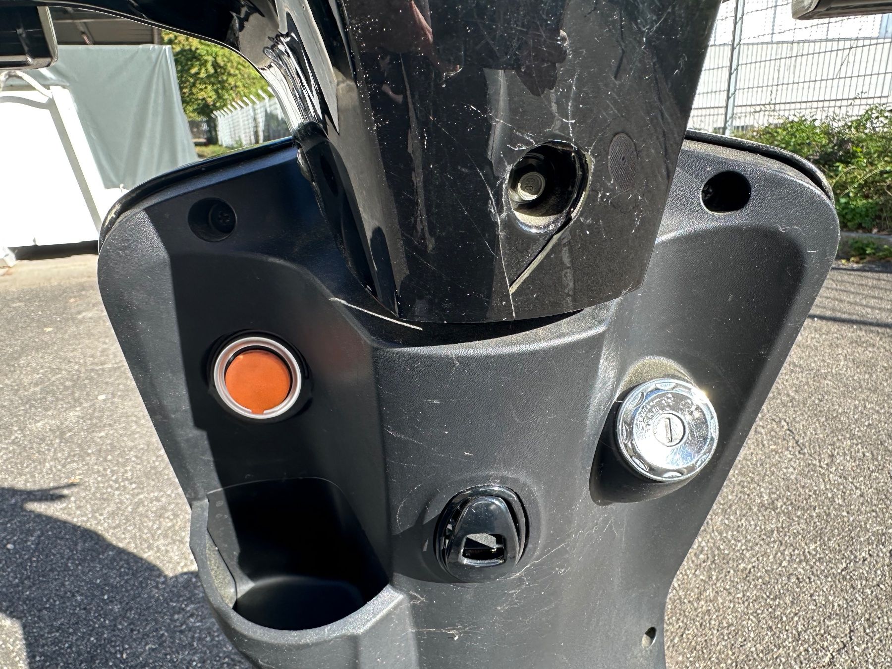 Veicoli elettrici: Elektroroller E-Scooter – Difettoso da Liestal venduto da FuV01 6
