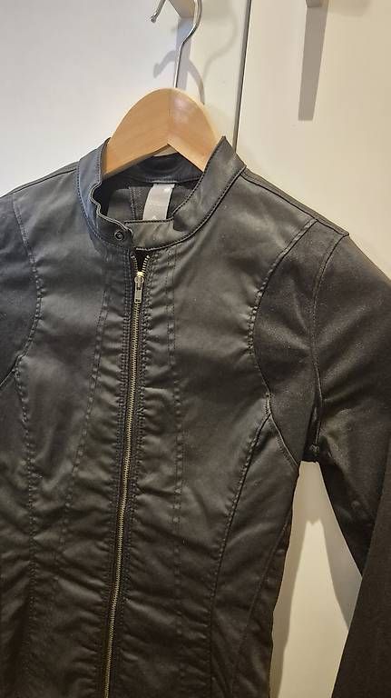 G-Star Giacche: Neue G- Star Jacke – Nuovo (secondo la descrizione) da Feusisberg venduto da cts_55rn