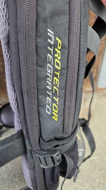 Zaini: Deuter Bike Rucksack mit Protector – Usato da Ausserferrera venduto da Chuan 1