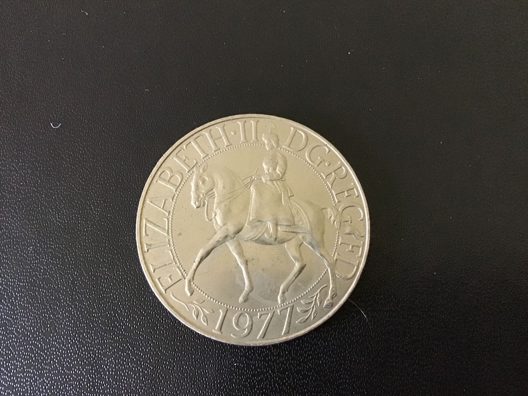 Tutti le monete: Silver Jubilee Crown 1977 – Usato da Urtenen-Schönbühl venduto da absolut08