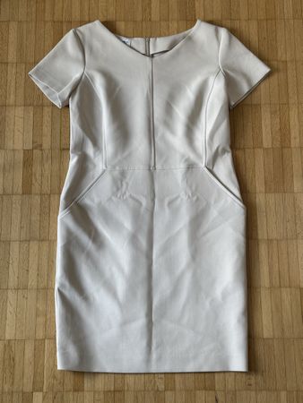 Kleid Piu & Piu beige kurz Grösse 40 sehr guter Zustand