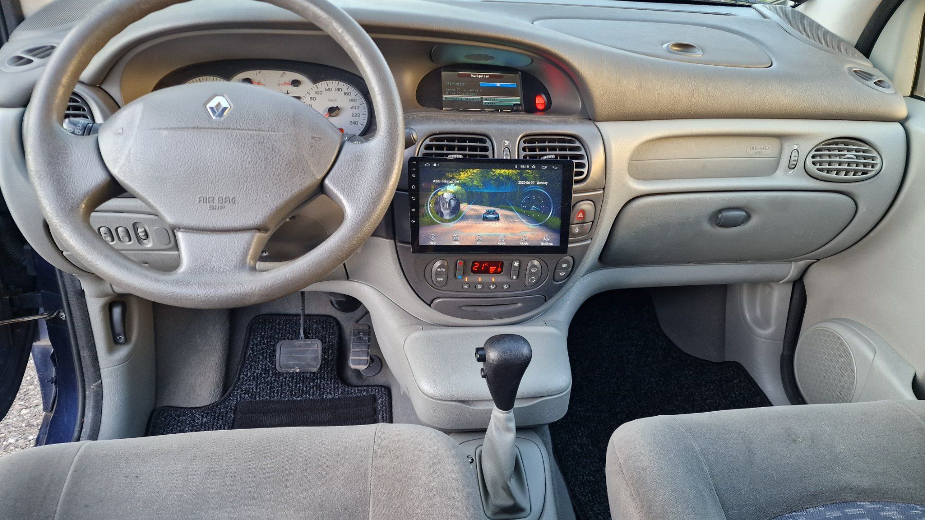 Renault Automobili: Renault Scenic Automat – Usato da Arbon venduto da .Tropxe. 8