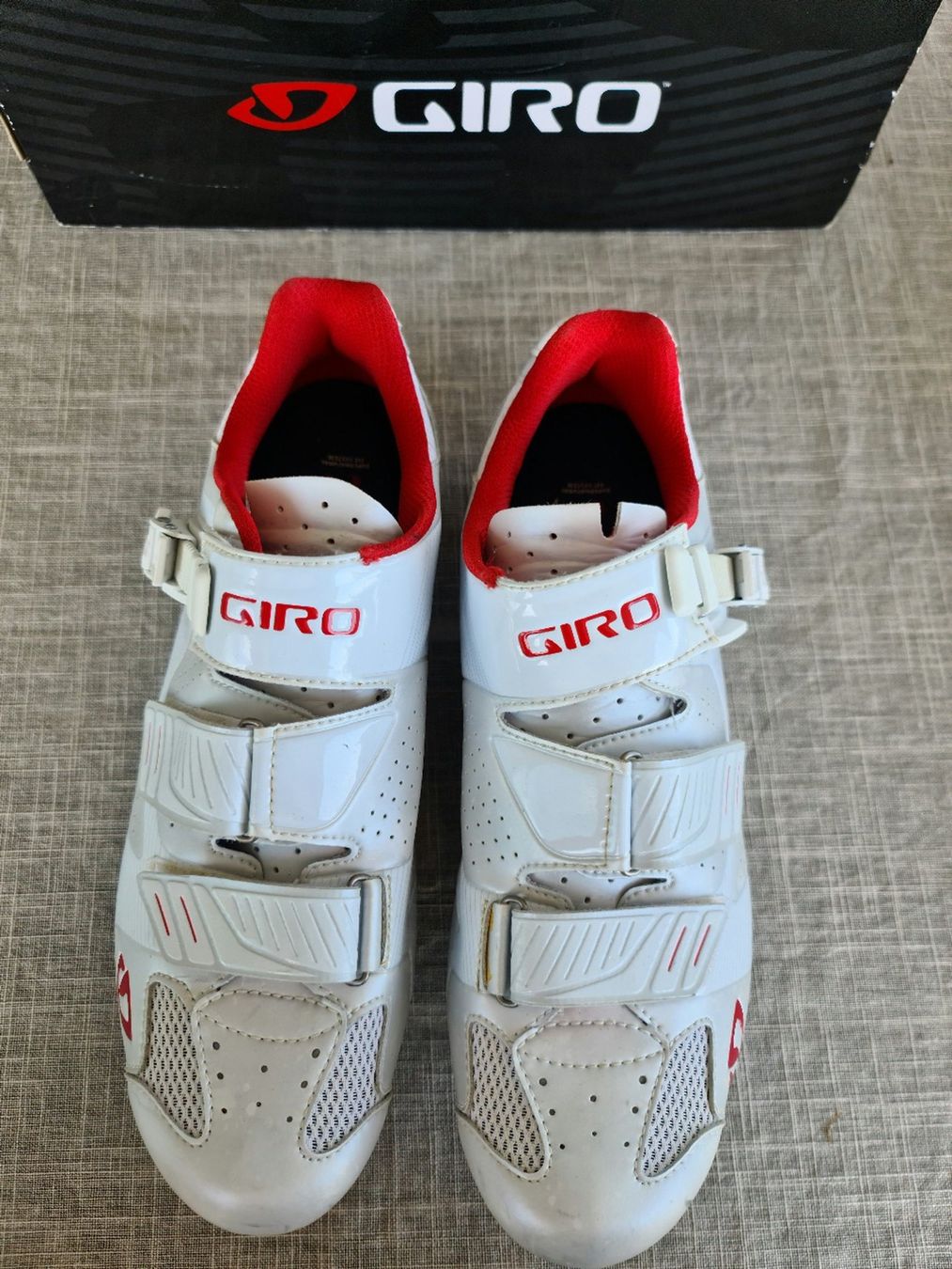 Giro Herrenschuhe: GIRO Factor Rennradschuh Carbon, Gr. 46, weiss – Gebraucht aus Niederrohrdorf von yan_zkz6