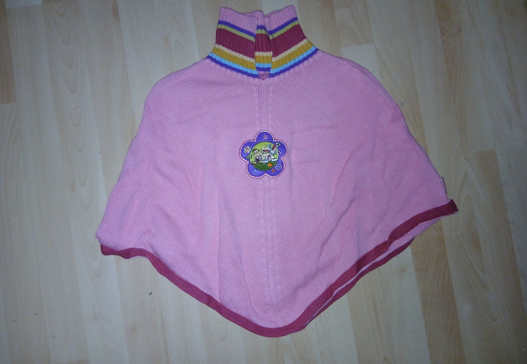 Lotti & Set di vestiti: Poncho Pimboli – Nuovo e nell'imballaggio originale da Biberist venduto da ZombieDead_g9zj