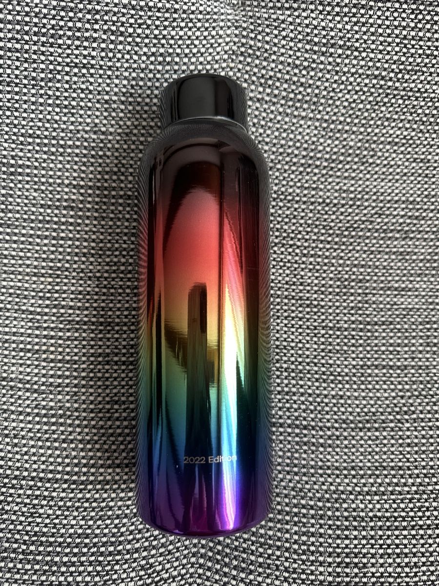 Waterdrop Borracce & Thermos: Waterdrop Stahlflasche 600ml Rainbow Edition 2022, Neu – Nuovo e nell'imballaggio originale da Oberiberg venduto da Leitwolf5 1