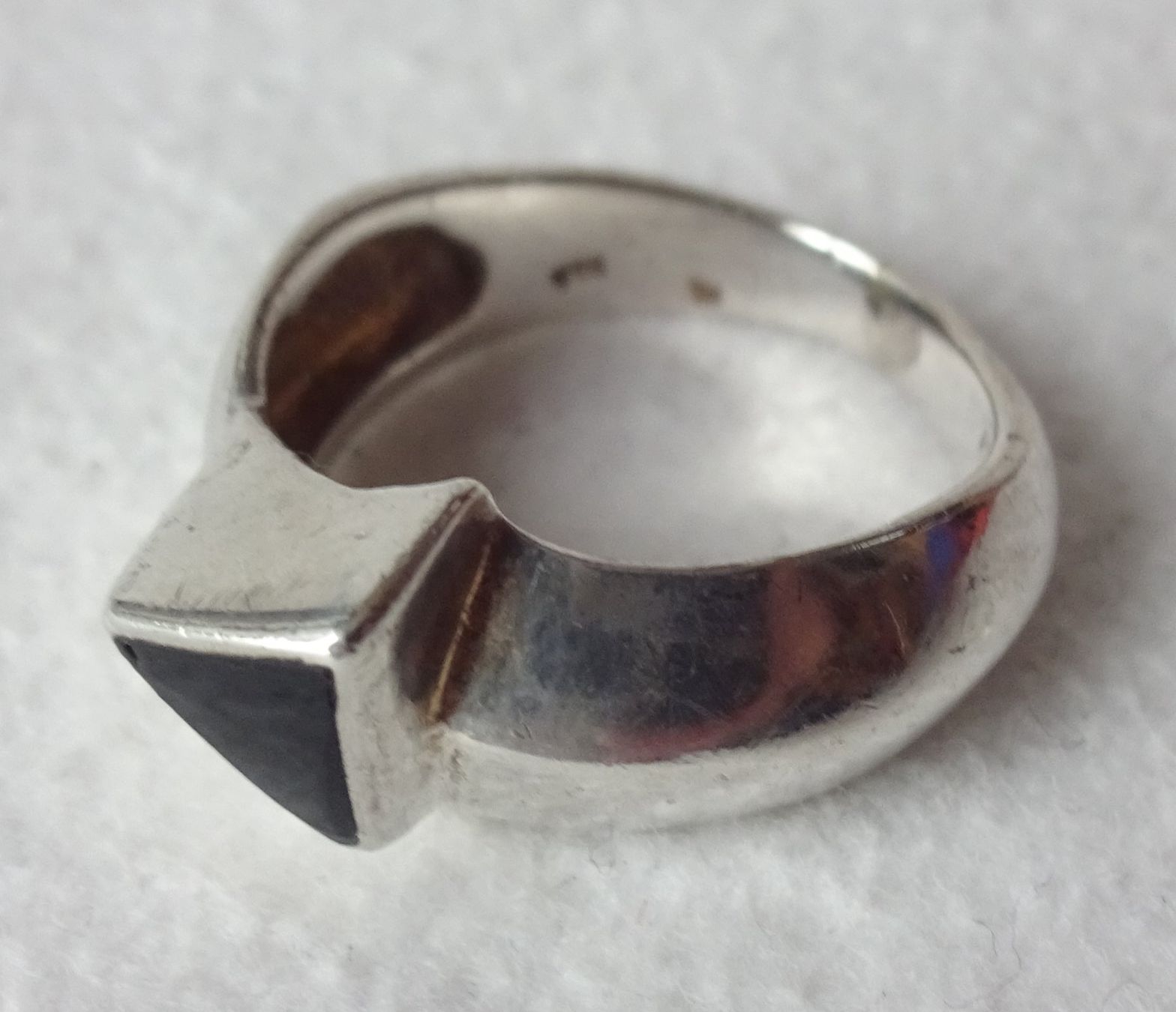 Anelli: Silberring mit schwarzem Stein – Usato da St.Gallen venduto da Paddington11 3