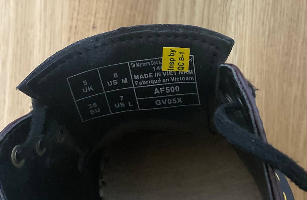 Dr. Martens Damenschuhe: Dr Martens Vegan Leather Gr. 38 – Gebraucht aus Zürich von rt_12345 4