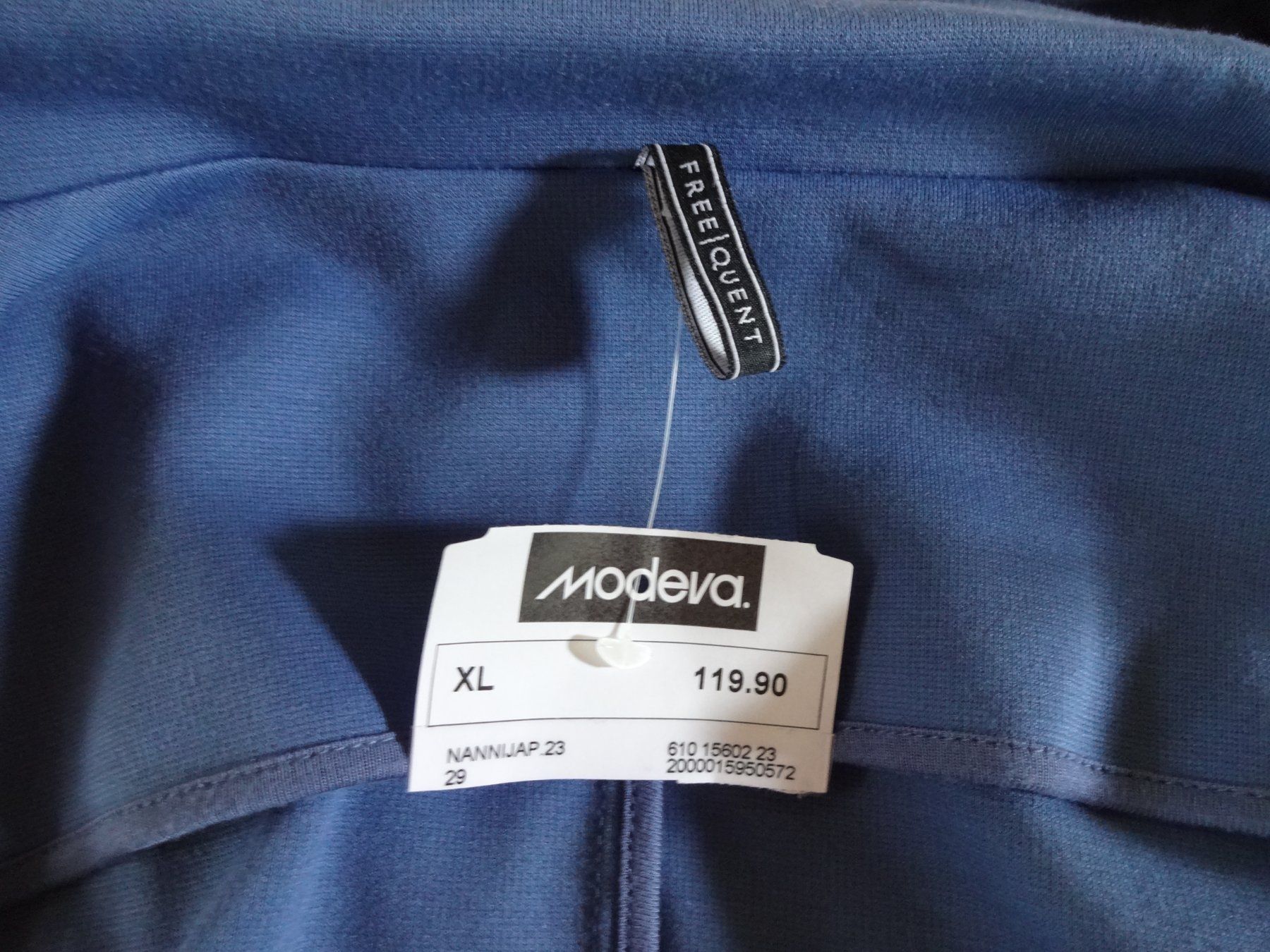 Giacche: * 2 Blazer mit Top  Modeva Gr. XL  * – Usato da Reigoldswil venduto da arosa05 5