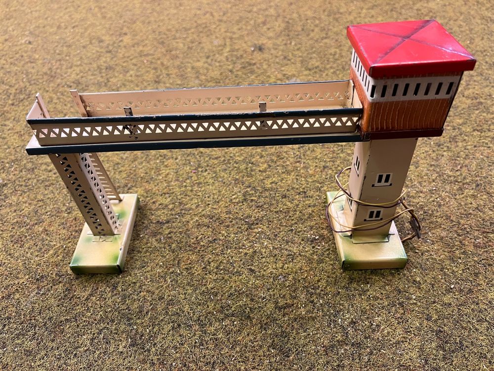 TRAINS O KIBRI GERMANY PASSERELLE DÉCORS MÉTAL Lg 26x13 cm TRÈS BON