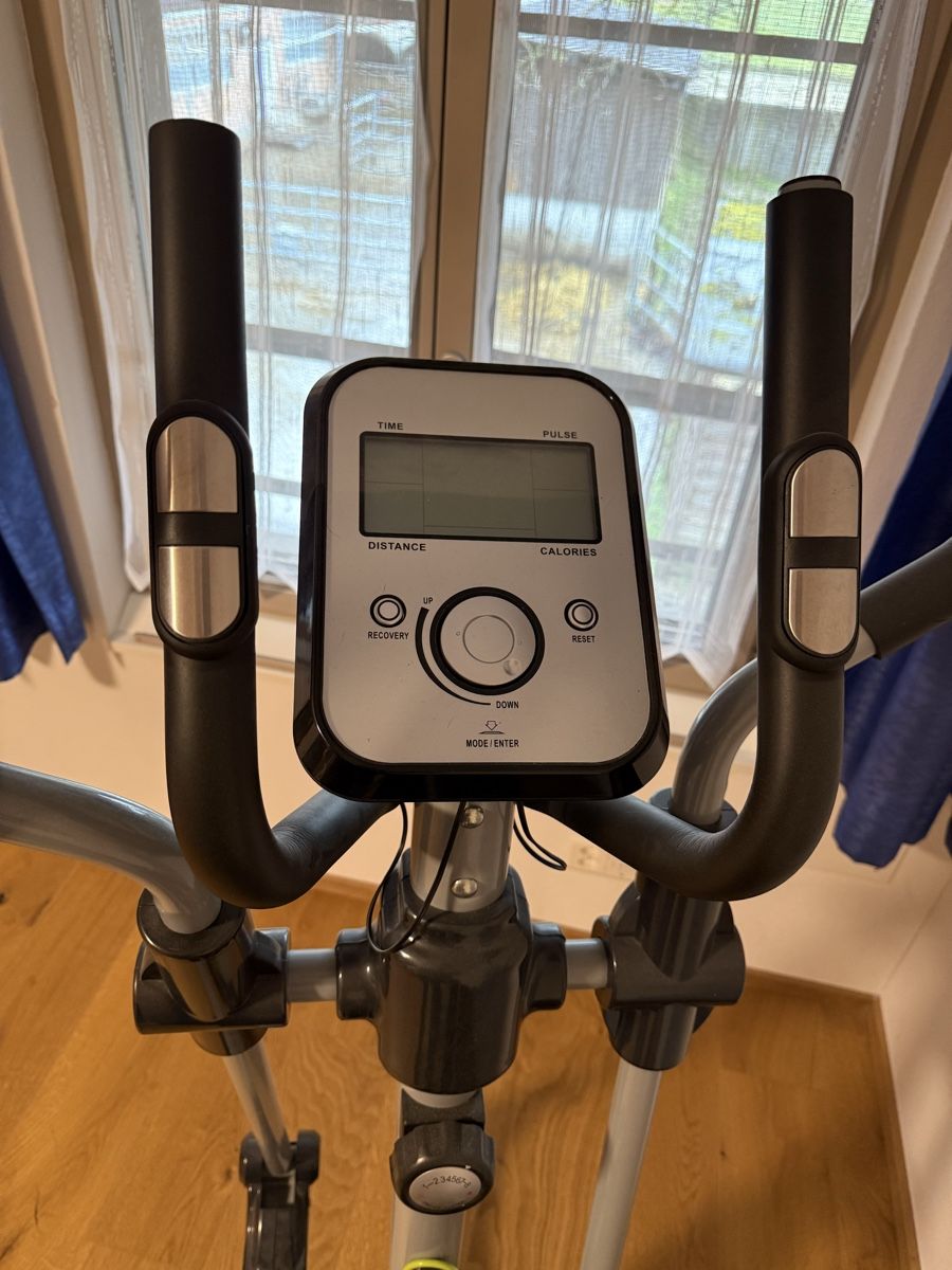 Vélos d'appartement: Crosstrainer – D'occasion à Zell LU par JostM 2