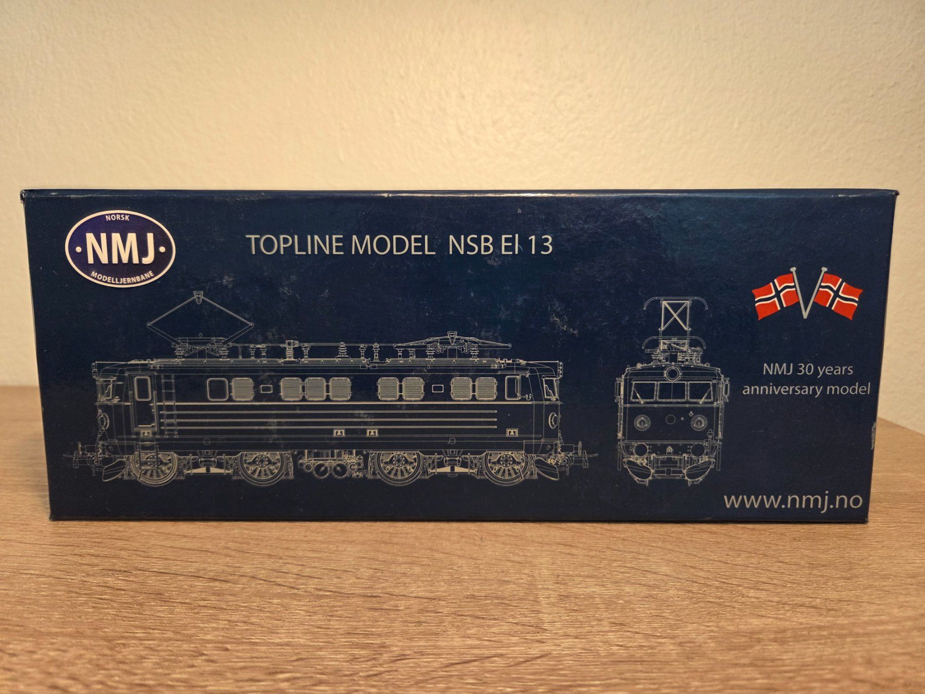 Fulgurex Modellini di ferrovie: NMJ 82.101 E-Lok EI 13.2121 NSB H0 – Nuovo e nell'imballaggio originale da St-Aubin-Sauges venduto da Lo_Go 7