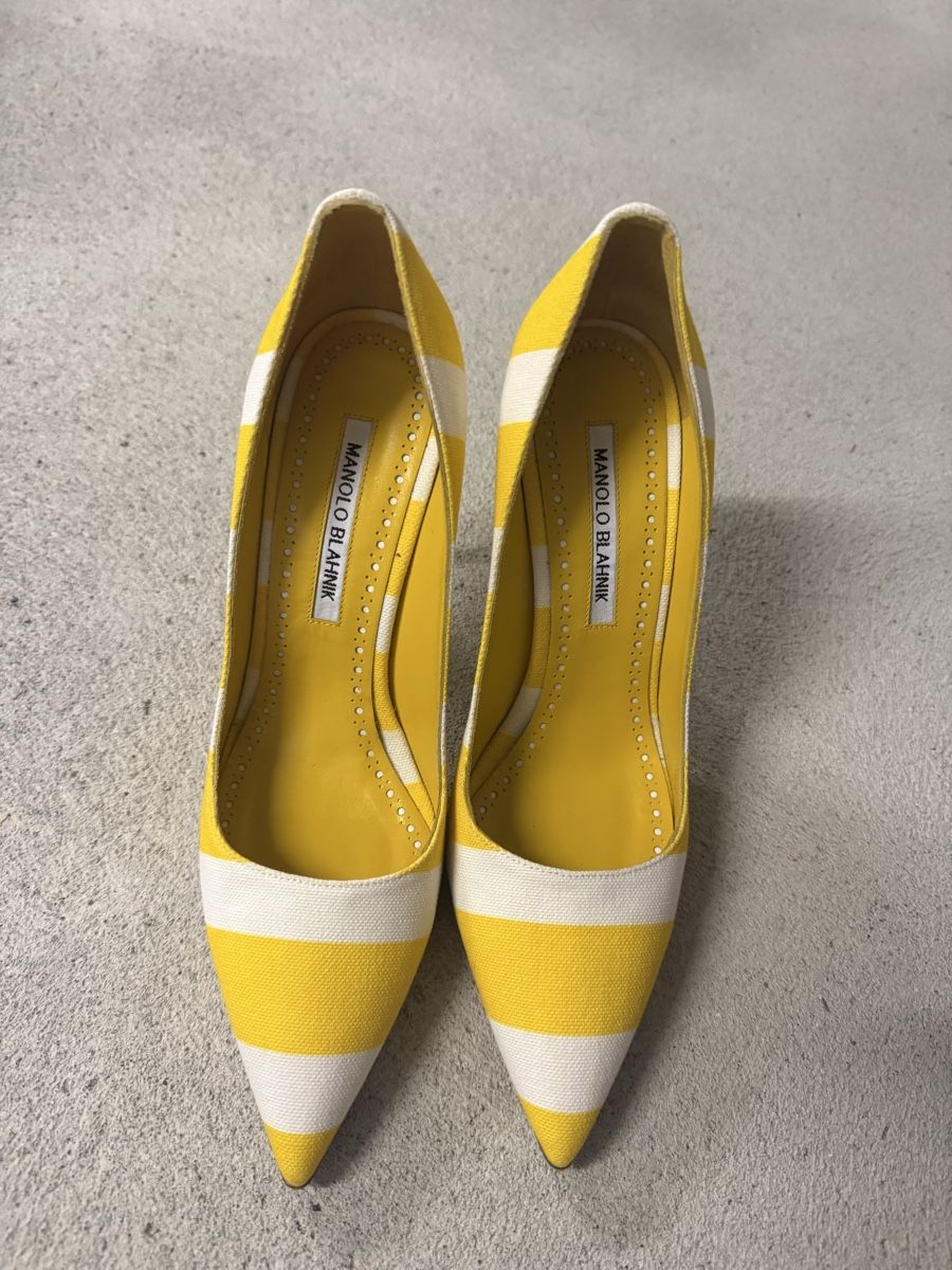 Manolo Blahnik Scarpe da donna: Manolo Blahnik canvas striped heel pump, 38.5 – Nuovo (secondo la descrizione) da Zürich venduto da EShopping81