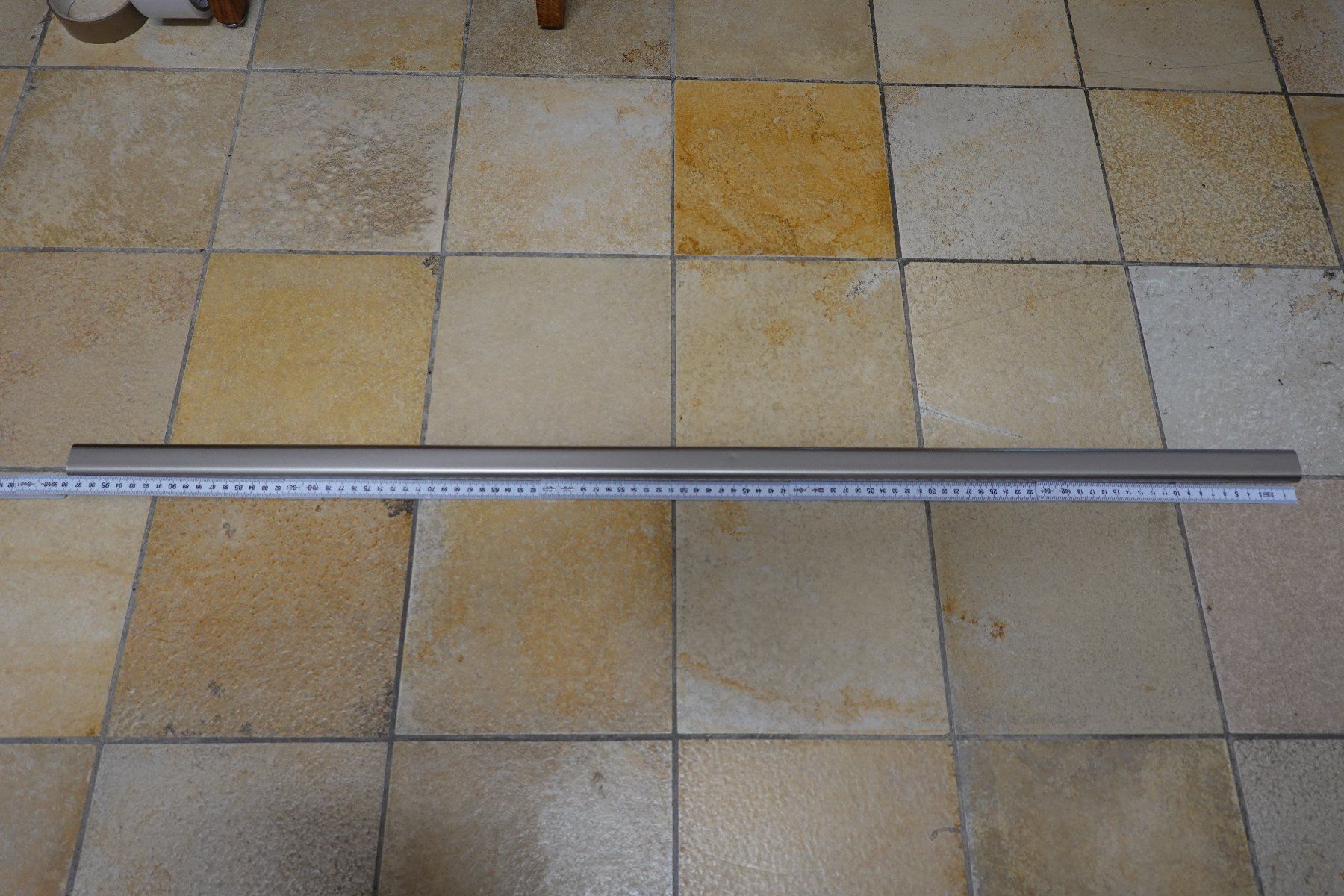 Ikea Guardaroba: Kleiderstange ca 98 cm lang - Metall  Ikea? Stange – Usato da Jona venduto da JOberg_25 1