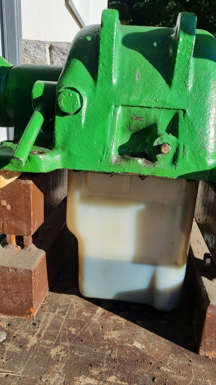 John Deere Tracteurs: Hydraulik John Deere Lanz – D'occasion à Triengen par lise97 3
