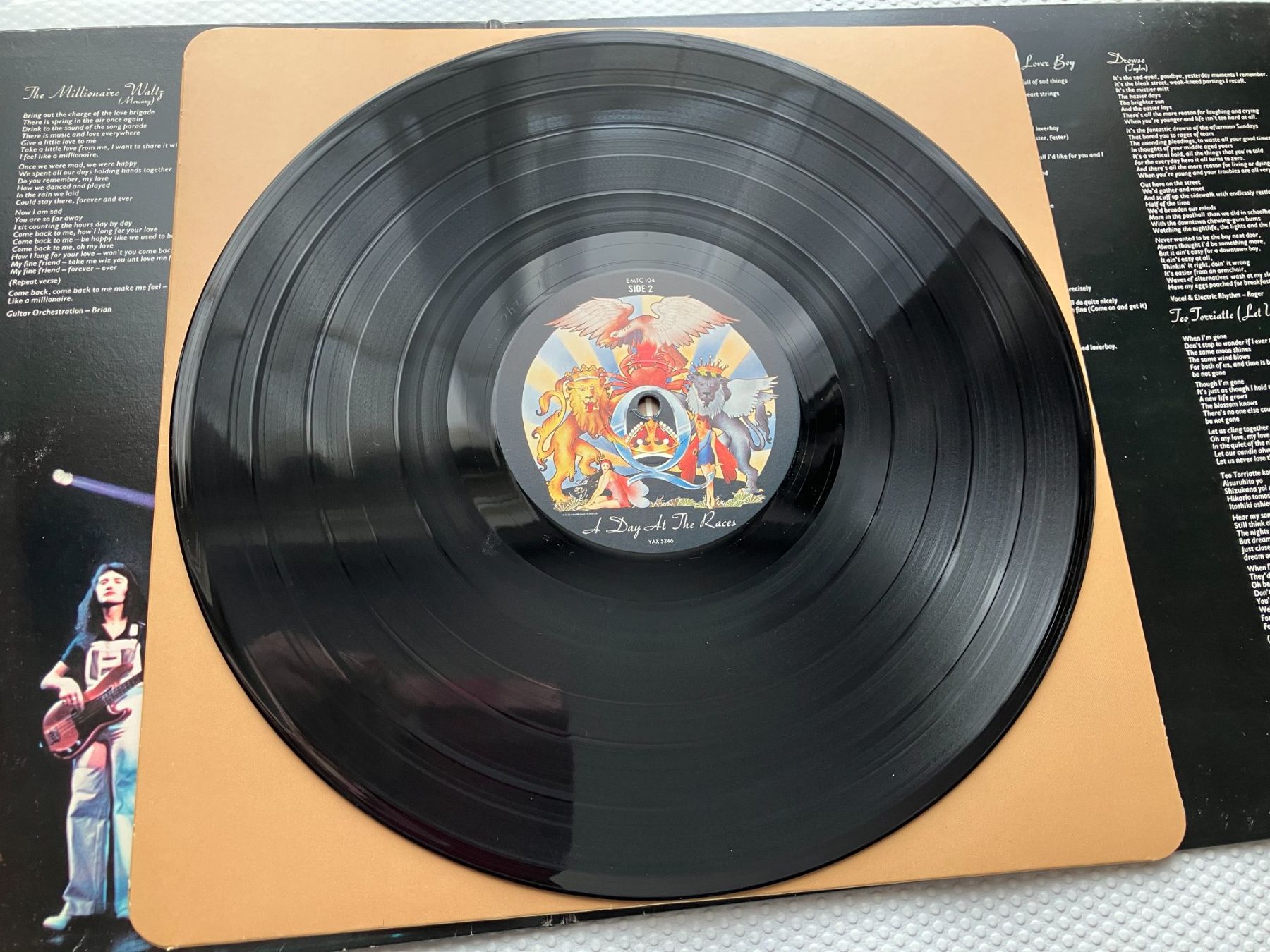 Schallplatten: Queen – Gebraucht aus Aarwangen von Jukebox3 8