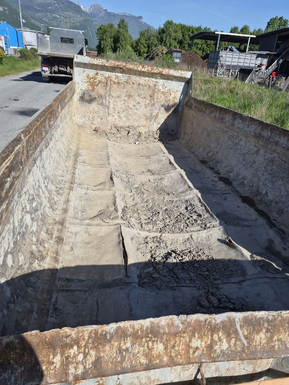 Baucontainer: benne  – Gebraucht aus Val-d'Illiez von did_y6ry 1