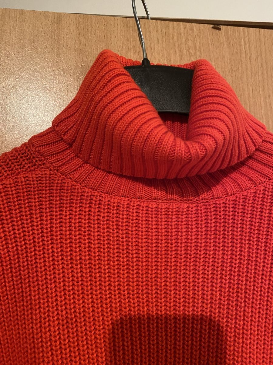 Pullover & Sweatshirts: Pull col roulé rouge – Neu (gemäss Beschreibung) aus St-Légier-Chiésaz von lea_6k5s 1