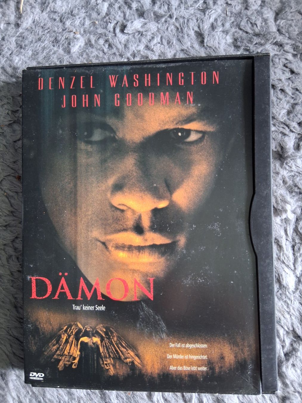 Tous les DVDs: DÄMON       DVD – D'occasion à Wetzikon ZH par Ramones01