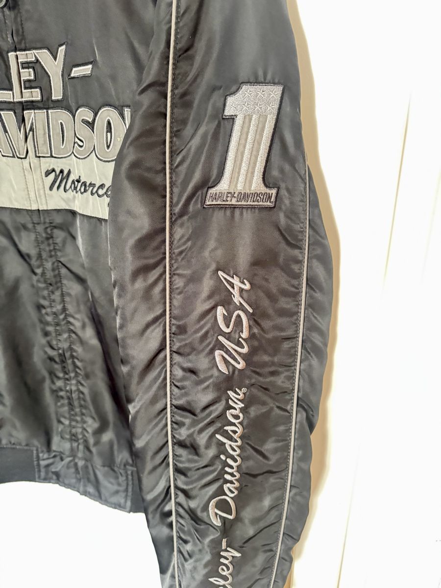 Harley-Davidson Vestes: Harley-Davidson Bomberjacke – Neuf (Voir description) à Stansstad par vlaska80 4