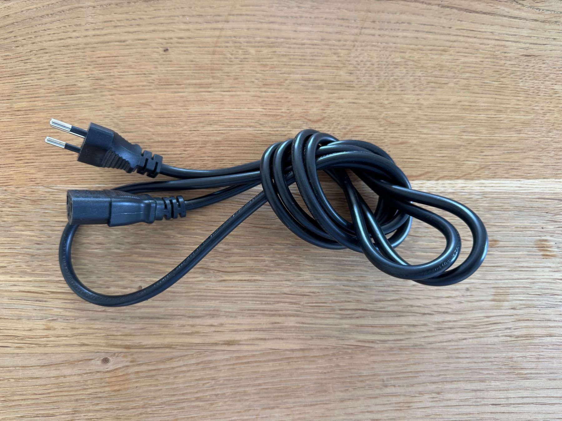 Kabel: Stromkabel Netzkabel Schweizer Stecker schwarz – Neu (gemäss Beschreibung) aus Weinfelden von rizzla360