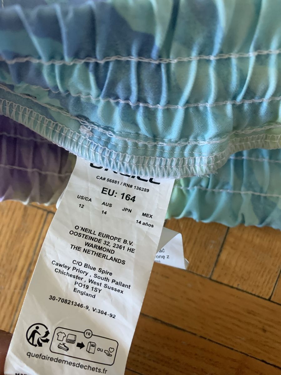 O'Neill Hosen: O'NEILL kurzhose gr 164 – Gebraucht aus Gutenswil von Bregenzer8610 3
