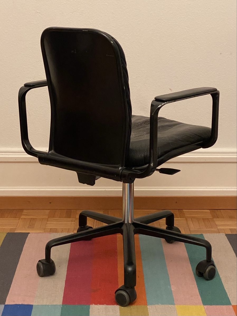 Stühle: SUPPORTO CHAIR Design: Frederick Scott 1976. ICF Milano – Gebraucht aus Zuerich von Coolthing 3