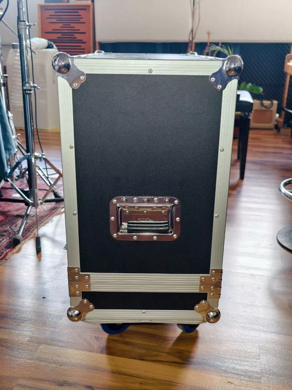 Altri accessori: Flyht Pro Guitar Combo Universal 2x 12" – Usato da Basel venduto da TiSat 2
