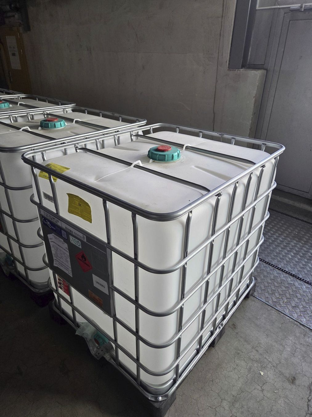 Contenitori edile: IBC Container – Usato da Willisau venduto da Middland 1