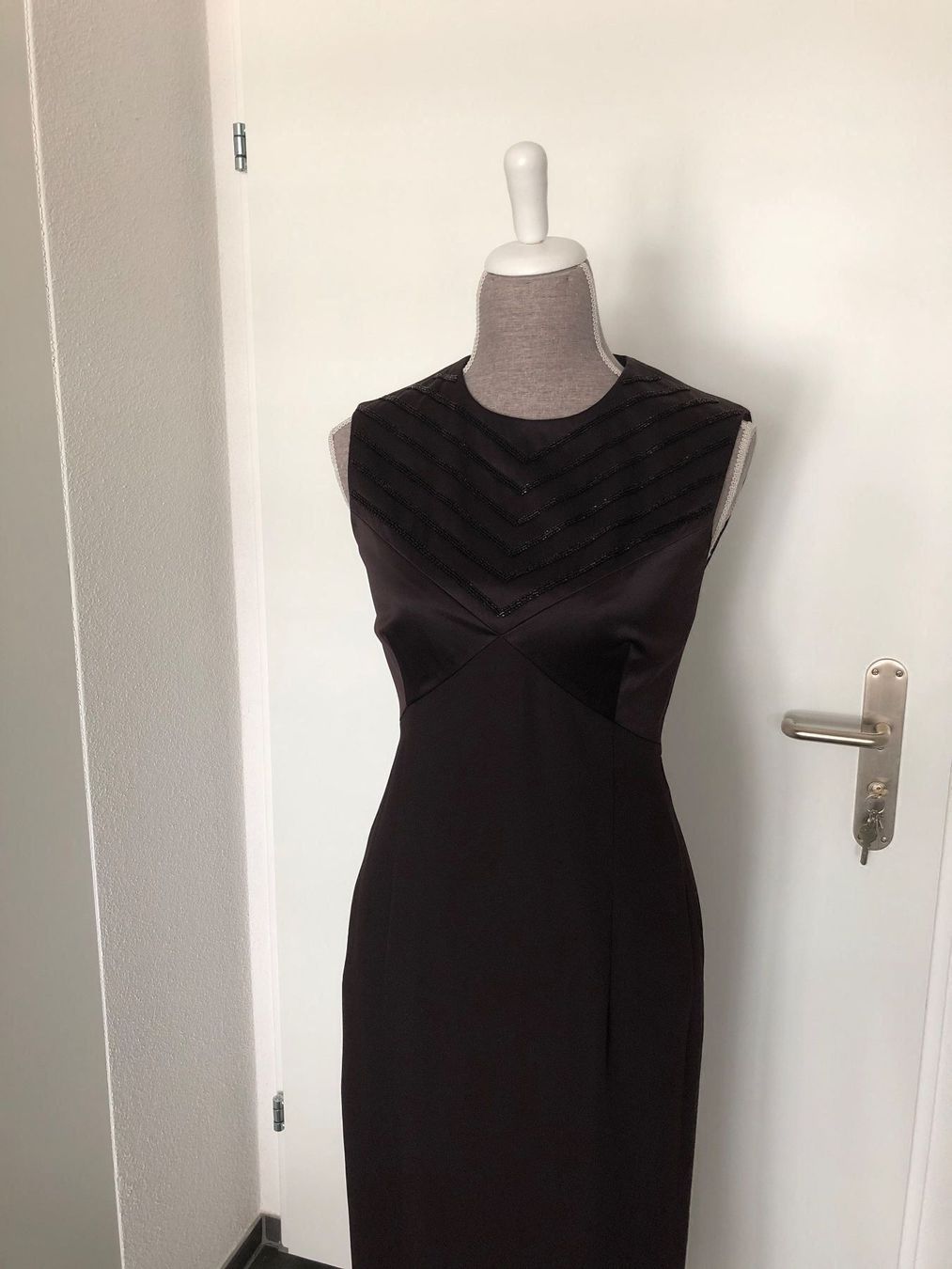 Vestiti: Wunderschönes Kleid LIZ CLAIBORNE – Usato da Winkel venduto da Luxtime 5