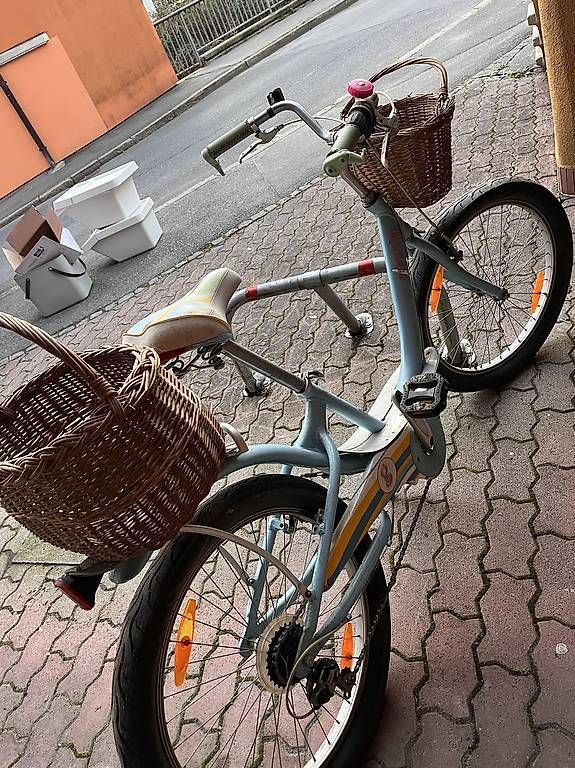 Velos: Vélo californien avec paniers – Gebraucht aus chamby von gasparino 1