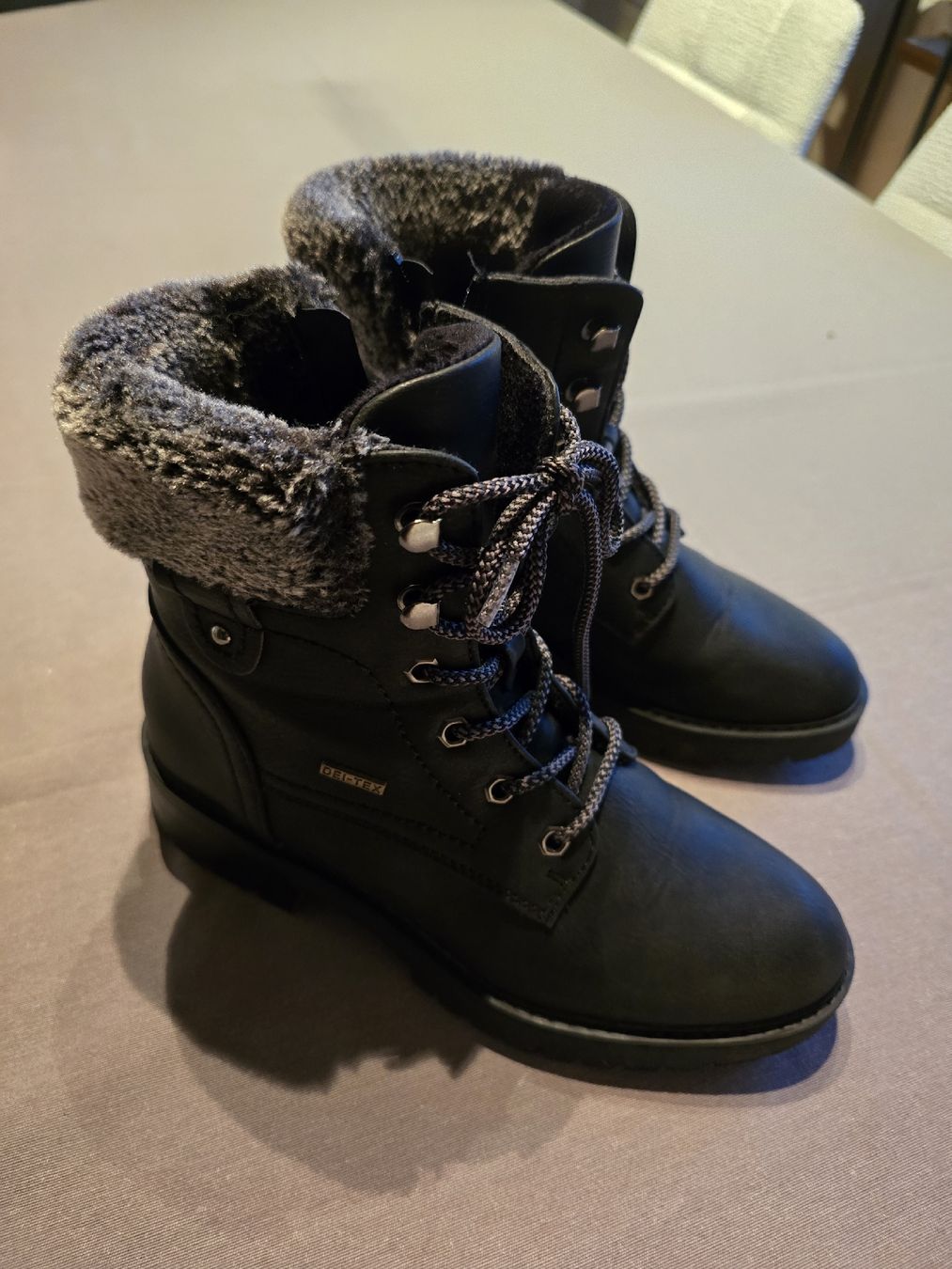 Scarpe da donna: Bottines – Nuovo (secondo la descrizione) da Courtelary venduto da syllou1978 1