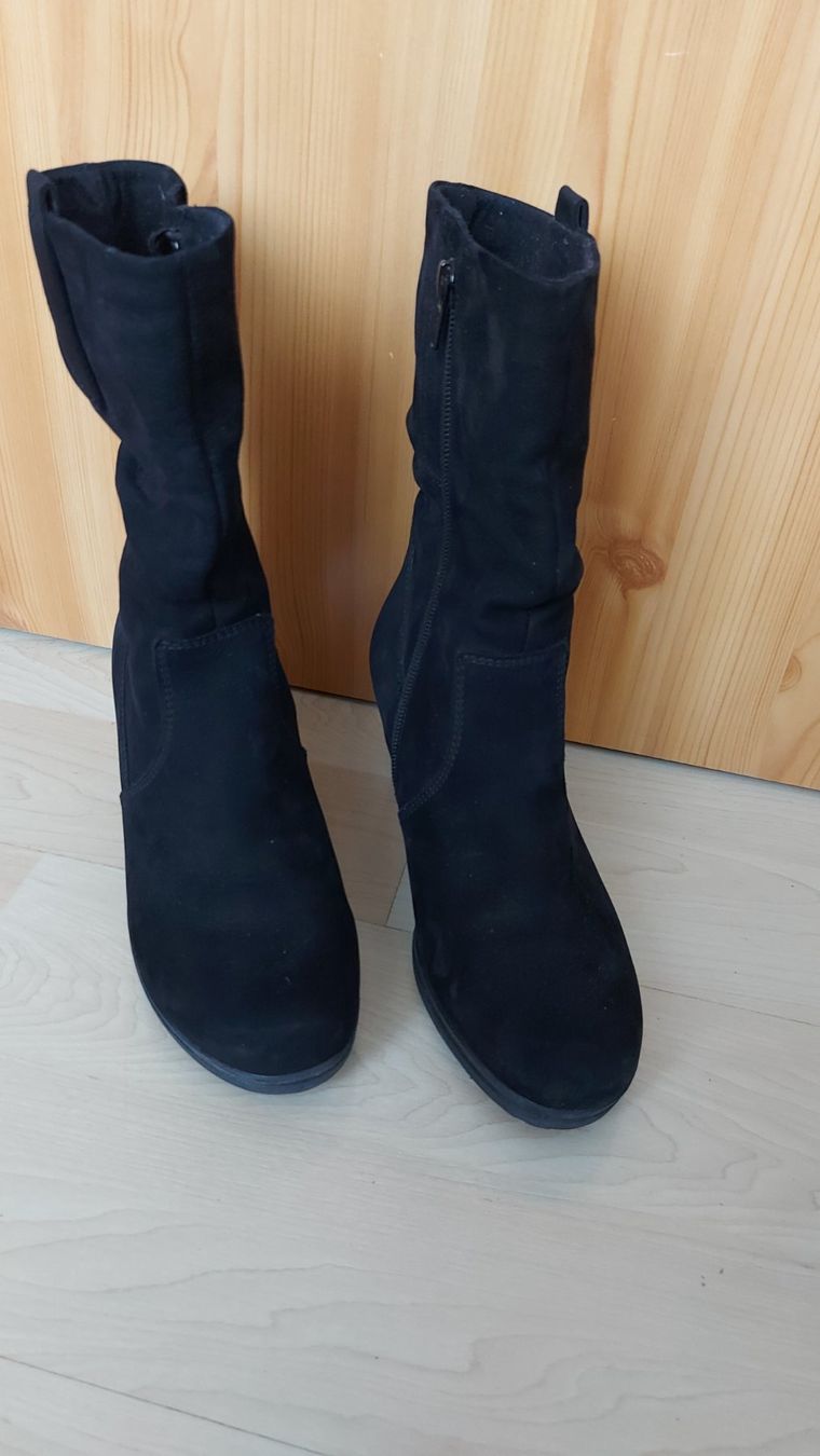 Scarpe da donna: Wildlederstiefel GABOR, Gr. 36,5 – Usato da Rotkreuz venduto da eri_t25d 1