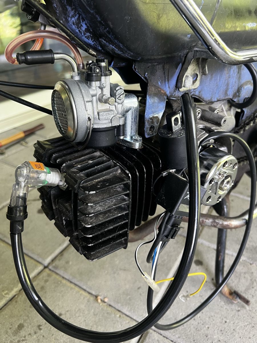 Yamaha Ciclomotori: Mofa Yamaha, Minarelli V1 Motor – Difettoso da Langnau i. E. venduto da Keramika12 5