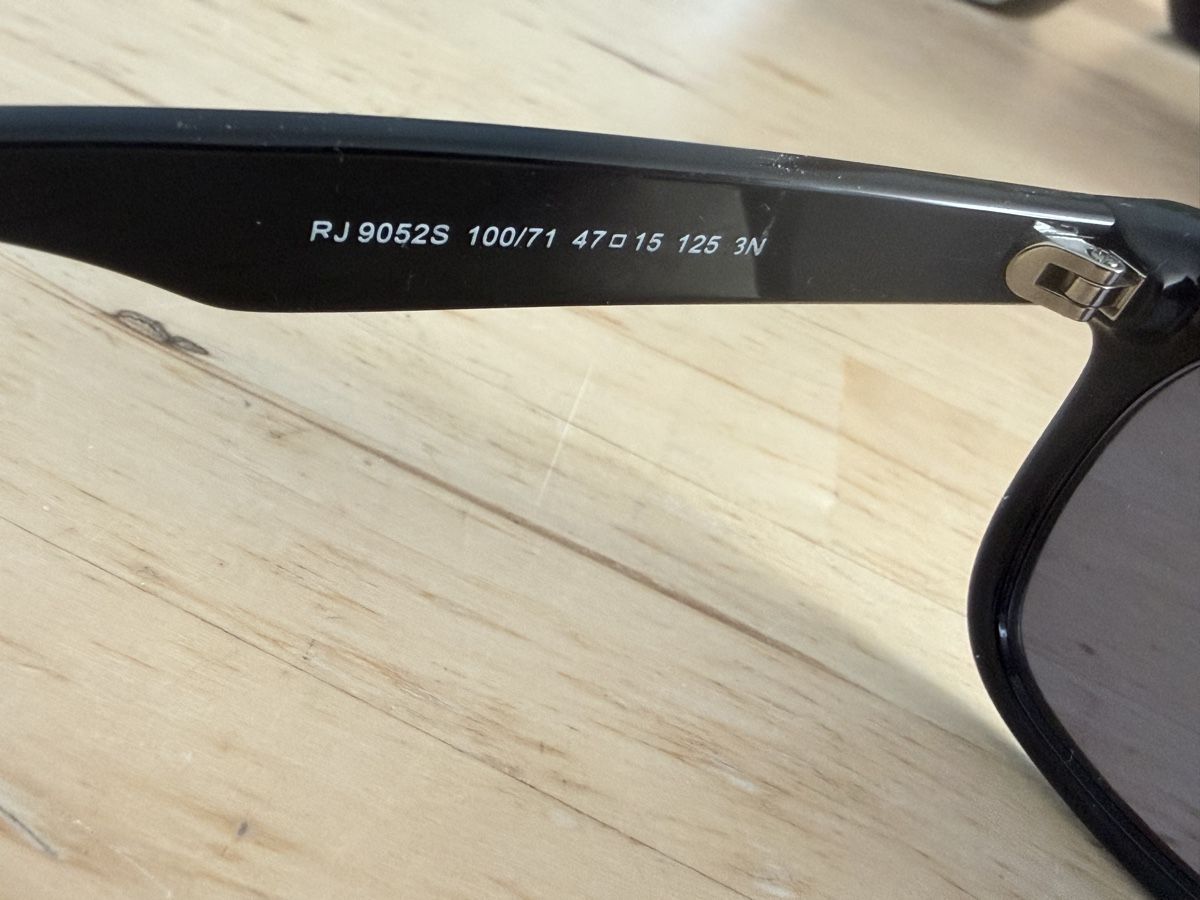Ray-Ban Brillen & Gläser: Kinder Klassische Ray-Ban Sonnenbrille – Gebraucht aus Fribourg von FafaL 2