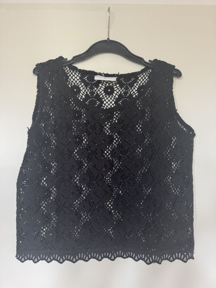 Tops: Gehäkeltes Top schwarz Grösse S-M – D'occasion à Zürich par Chanelle07