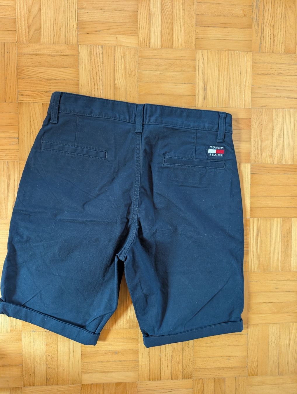 Tommy Hilfiger Pantaloni: Tommy Hilfiger Shorts – Usato da Bonaduz venduto da ChristinaCh 1