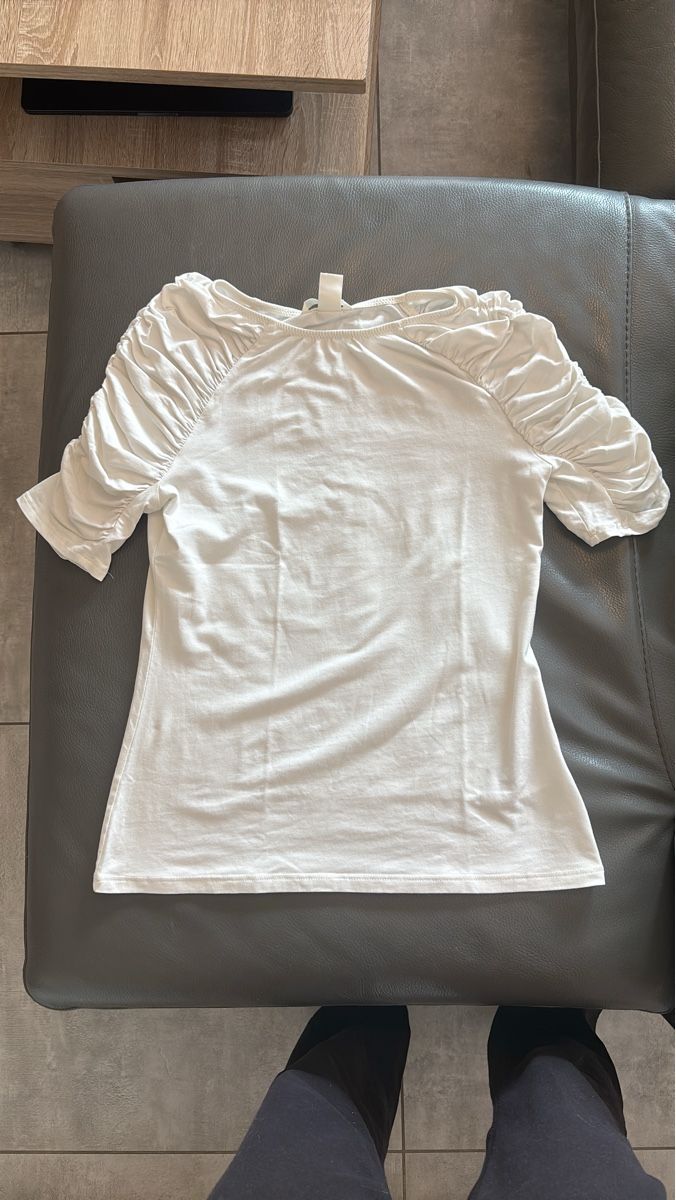 H&M T-Shirts: T-shirt  H&M -  M – Neu (gemäss Beschreibung) aus Bellinzona von giu_vfl7