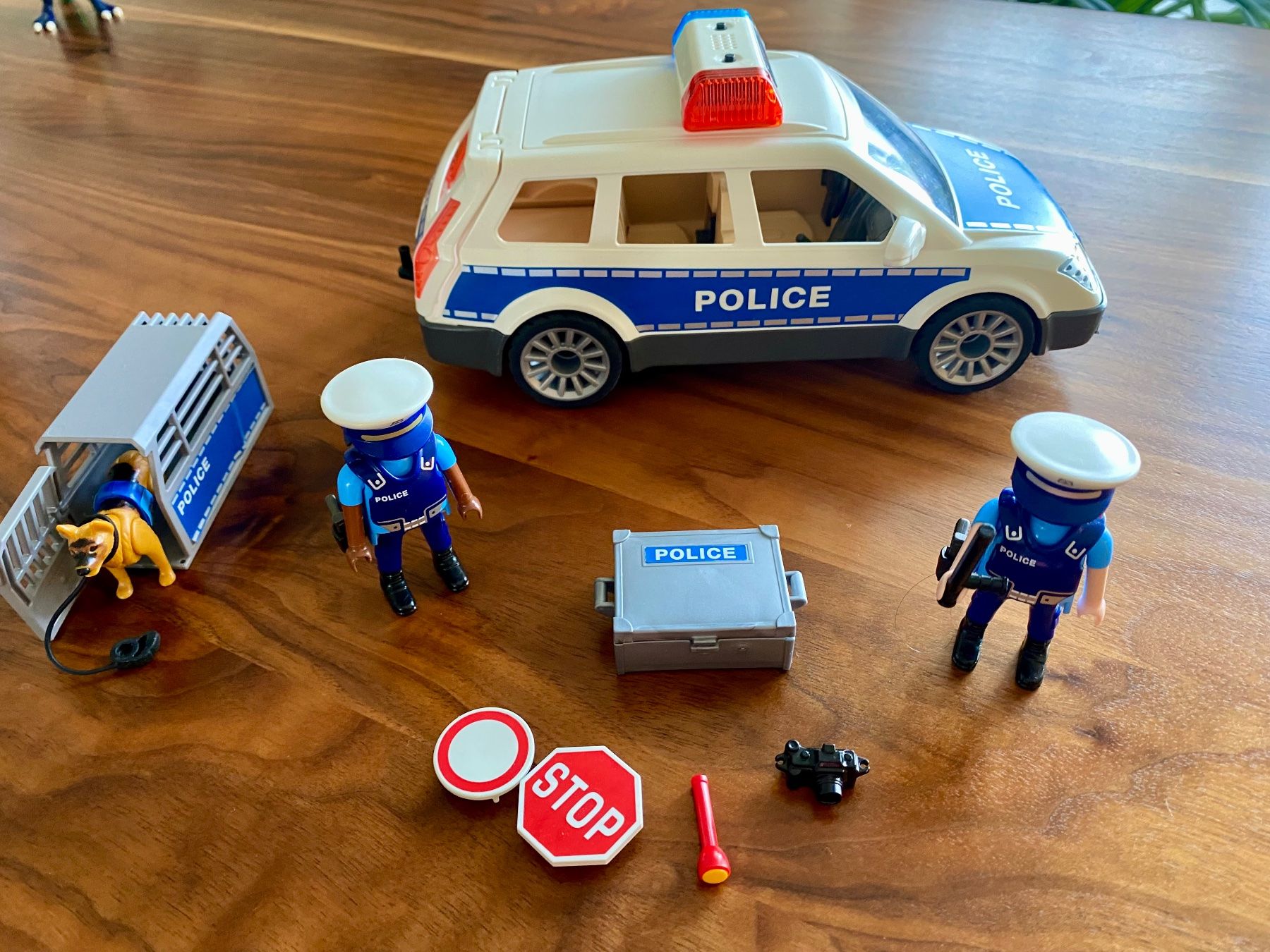 Playmobil Giocattoli: Playmobil Polizeiauto 6920 – Usato da Küsnacht ZH venduto da Ameise099 2