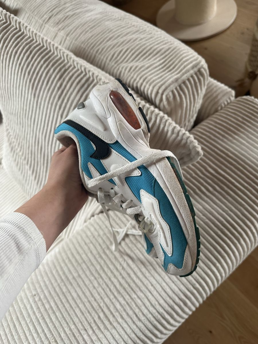 Scarpe da uomo: Nike Air Max2 Light, weiss/hellblau, Grösse 38.5 – Usato da Wichtrach venduto da sarai01 1