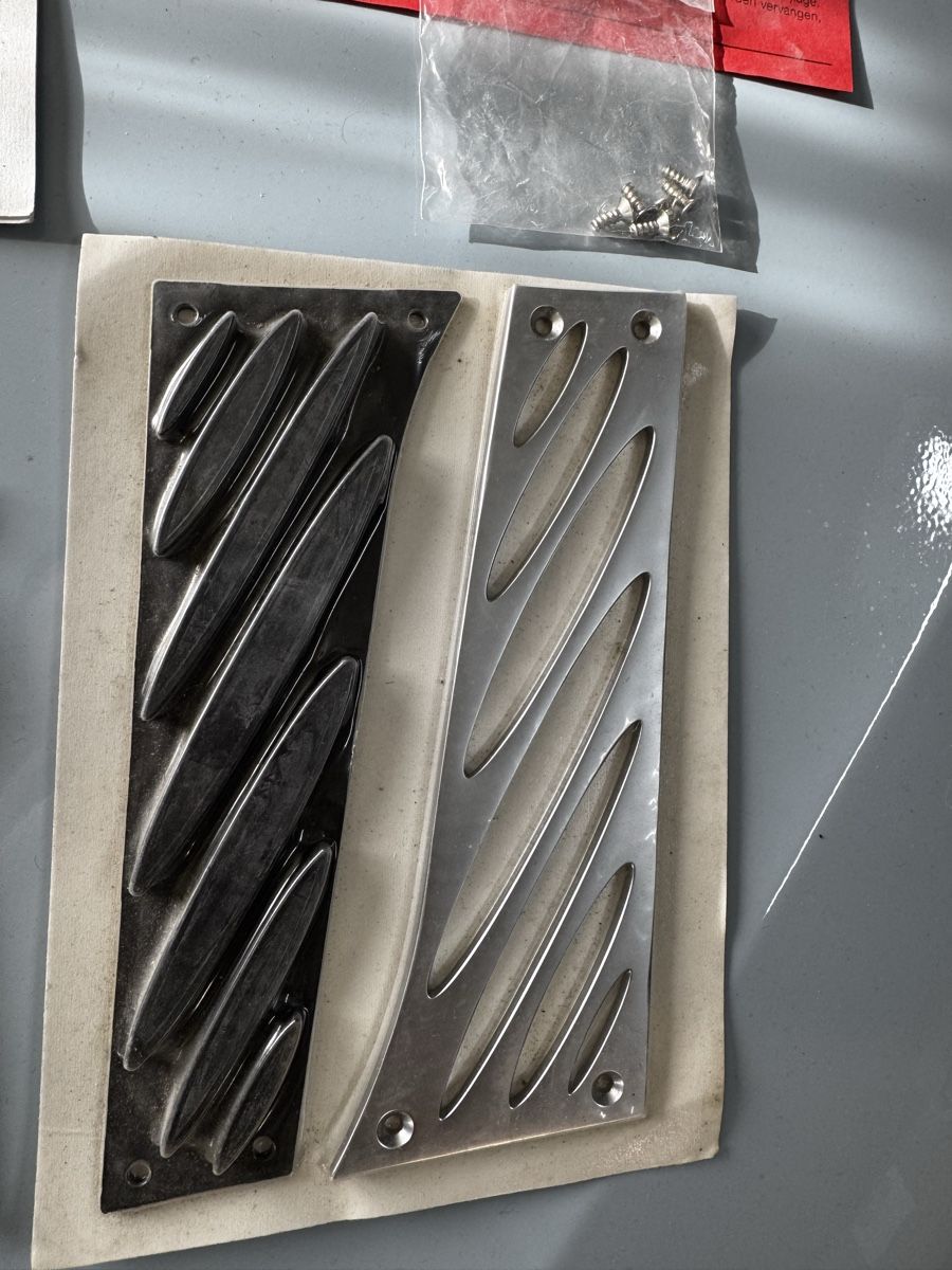BMW Tutti pezzi di ricambio auto: Original BMW M-Performance pédalier – Nuovo e nell'imballaggio originale da Cressier FR venduto da UmbraOminis 2