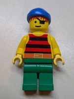 Lego Pirates pi029 Pirate Red/Black Stripes Shirt [used]