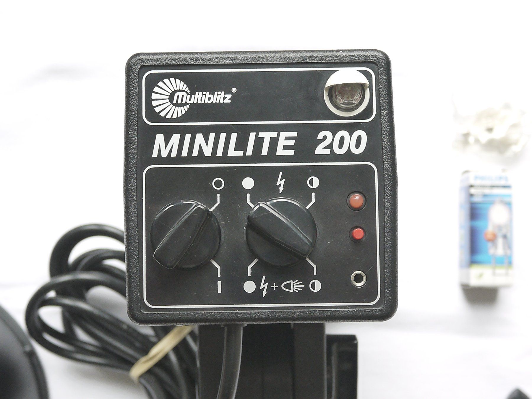 Flash: Multiblitz Minilite 200 Studioblitz / Flash Studio. Germany. – Usato da Egg b. Zürich venduto da JCB 2