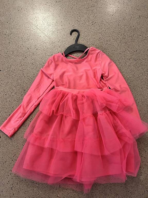 H&M Vestiti & Gonne: Tanzkleider NEU, Gr.122/128 – Usato da Zürich venduto da chi_hm68 1
