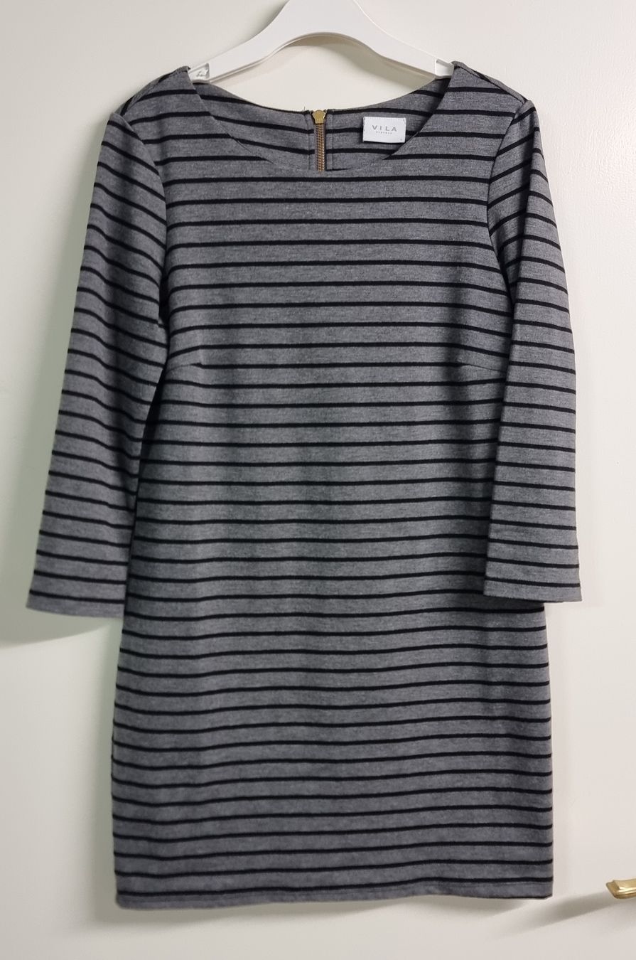 Vila Vestiti: Kleid VILA Damen gr. S – Usato da Ettingen venduto da ssc_dsr2