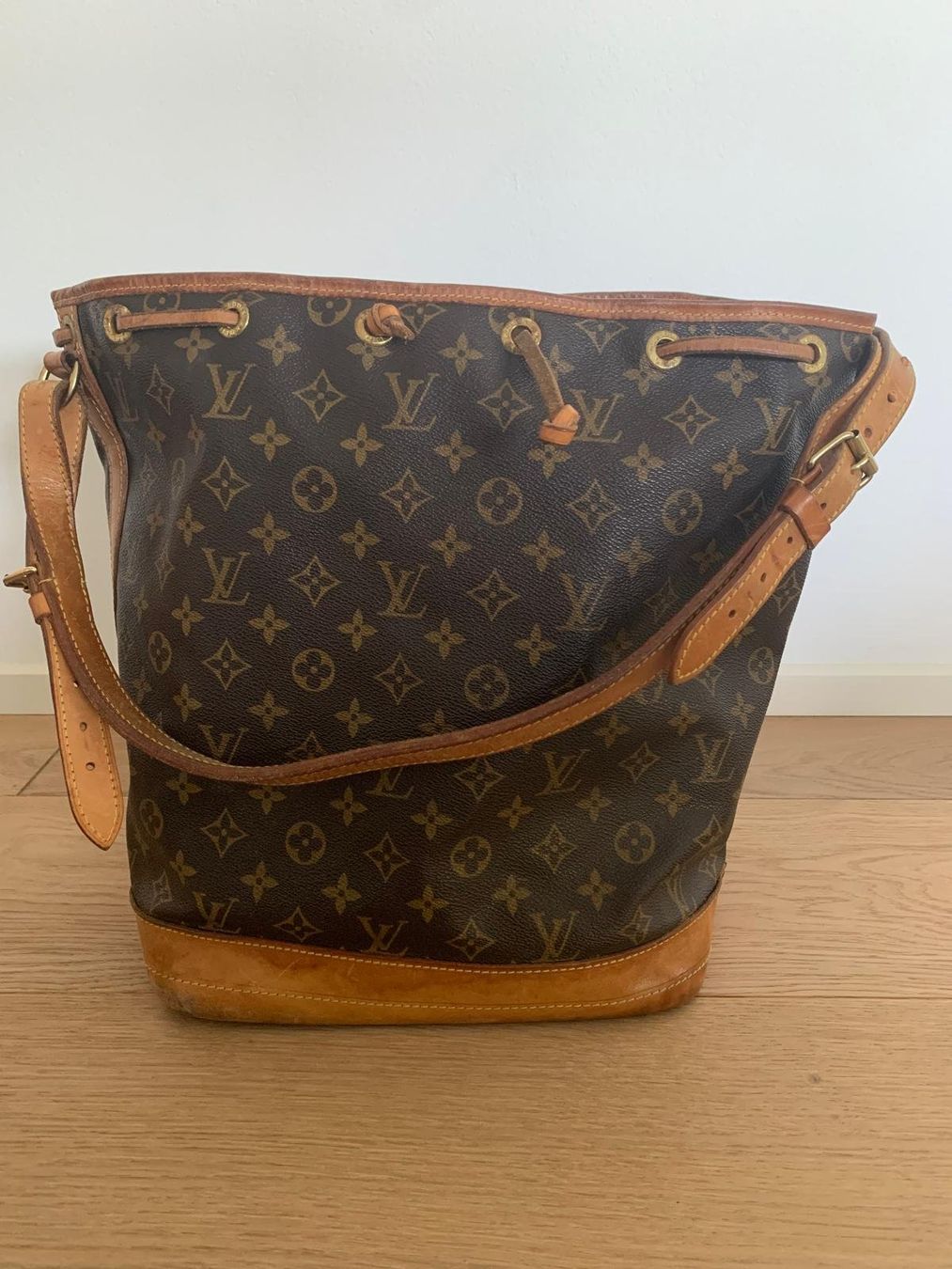 Louis Vuitton Borse da donna: Louis Vuitton Noe Beutel – Usato da Büren an der Aare venduto da Bossli0