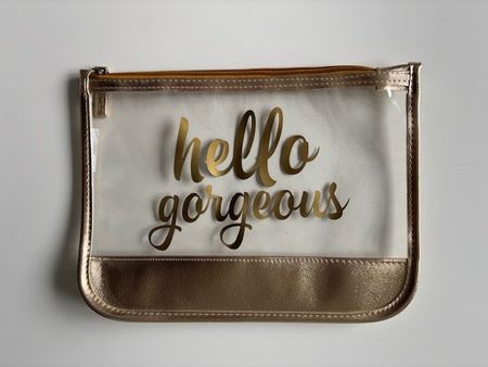 Trousse de toilette transparente et dorée - Glamour!