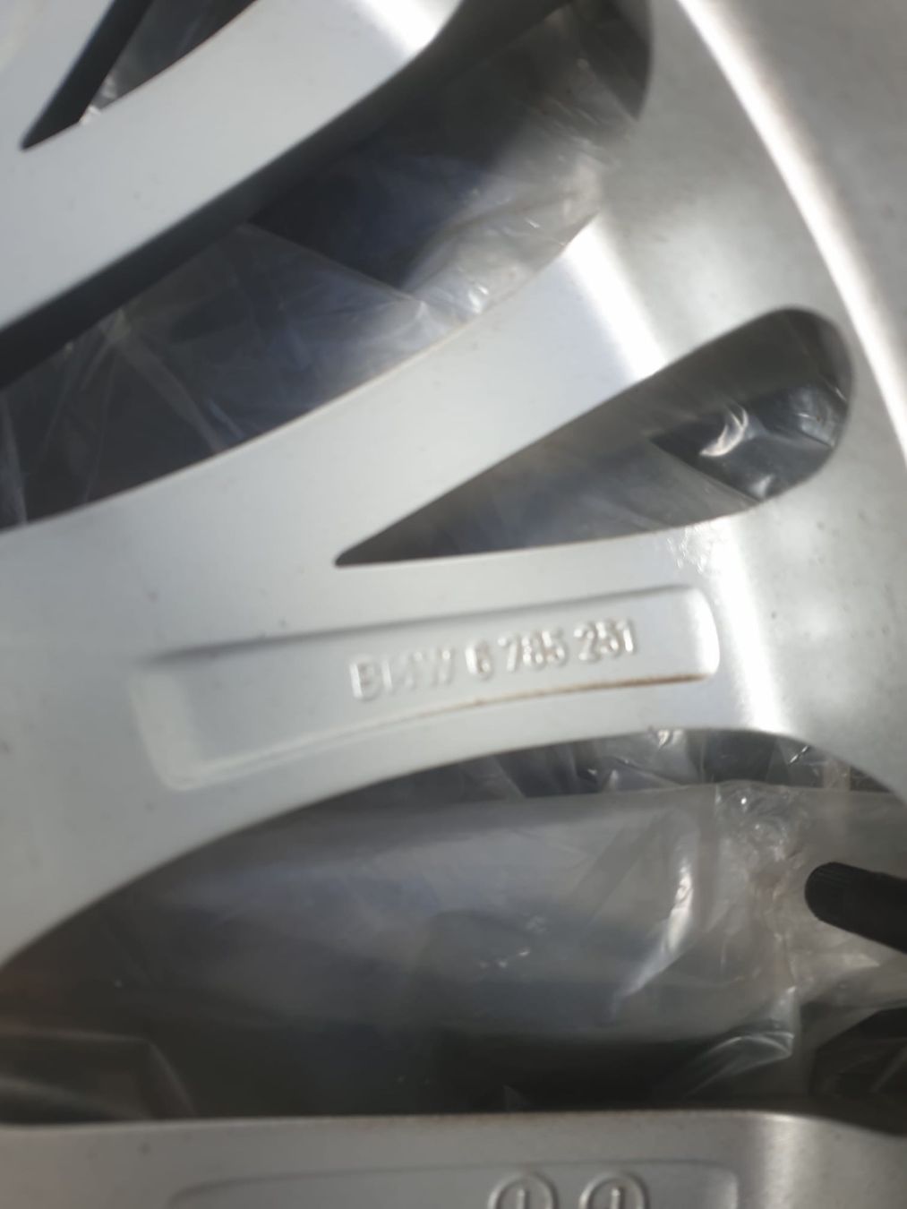 BMW Pneumatici & Ruote complete: Original BMW Z4 Räder – Usato da Sargans venduto da hab_q6ng 4