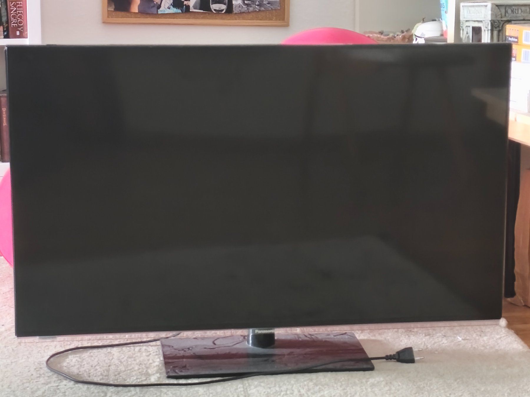 Panasonic Appareils TV: Téléviseur Panasonic 2014 42" – D'occasion à Lausanne par nsa_mlx2