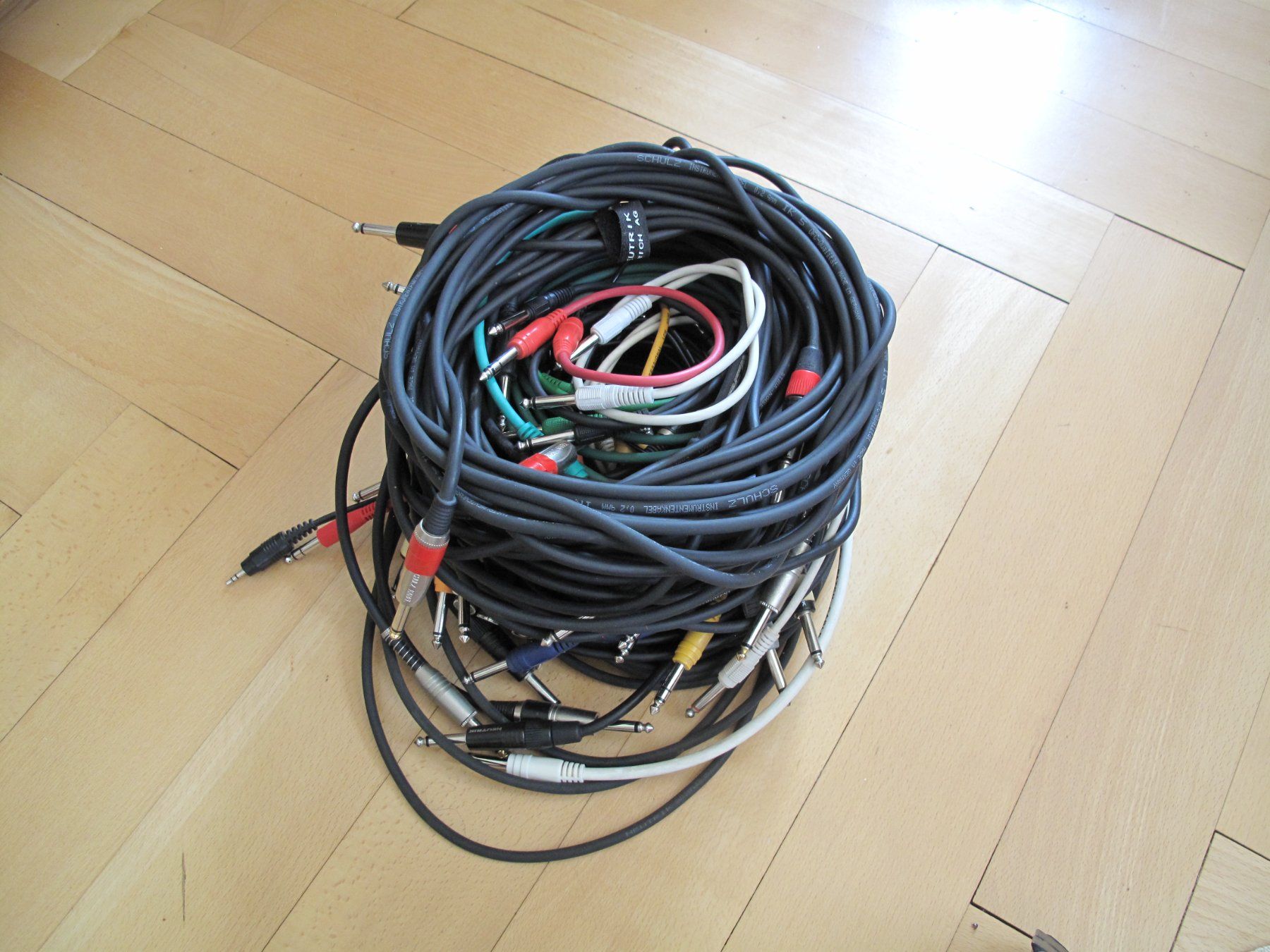 Neutrik Cavi: Kabel mit Klinkenstecker 6,3 mm – Usato da Winterthur venduto da salzfass.19