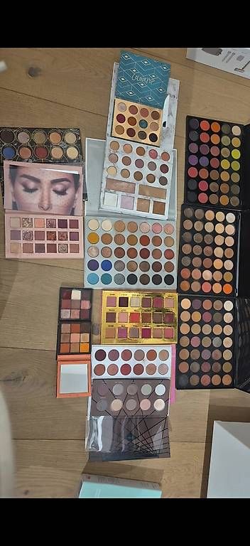 Maquillage: Schinkpaletten liedschatten  – D'occasion à Stäfa par simonstreiff 1